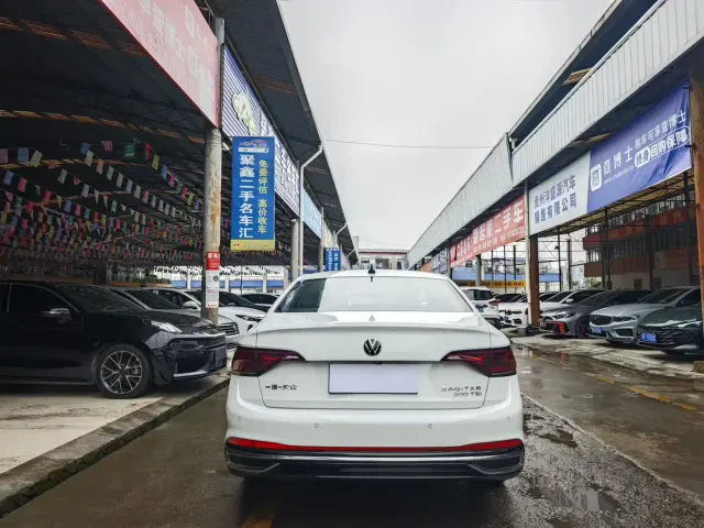 Volkswagen Sagitar — Фото автомобиля 8