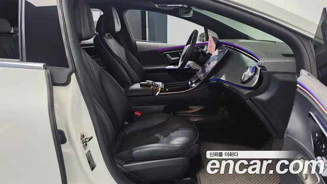 Mercedes-Benz EQE V295 — Фото автомобиля 16