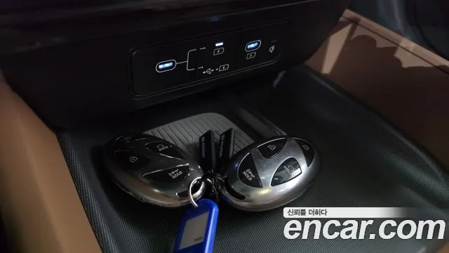 Hyundai Grandeur GN7 — Фото автомобиля 21