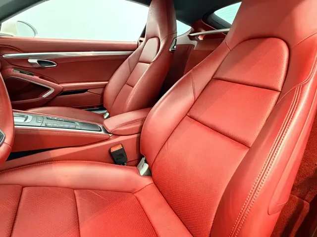 Porsche 718 — Фото автомобиля 6