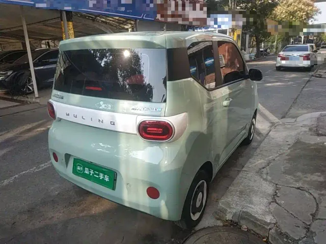 Wuling Hongguang Mini EV — Фото автомобиля 6