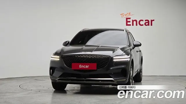 Genesis GV70 — Фото автомобиля 3