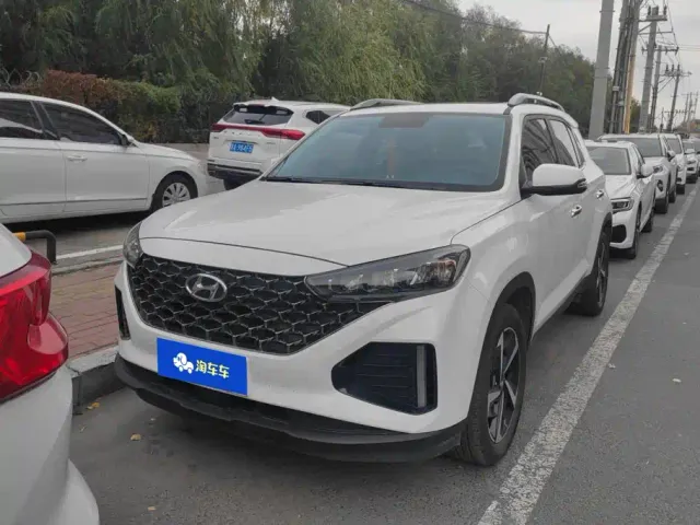 Hyundai ix35 — Фото автомобиля 2