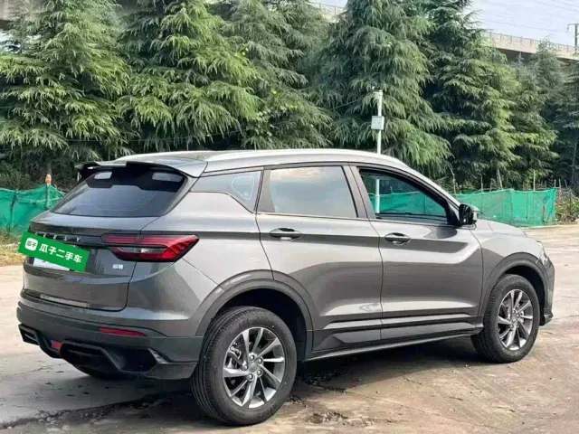 Geely Binyue — Фото автомобиля 6