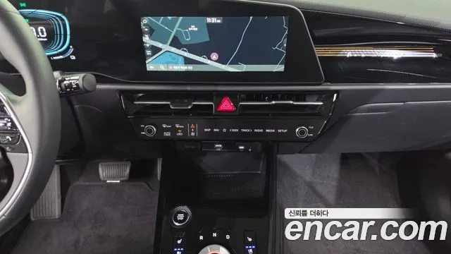 Kia Niro The All New — Фото автомобиля 14