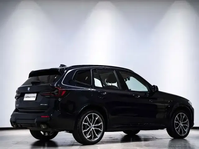 BMW X3 — Фото автомобиля 8