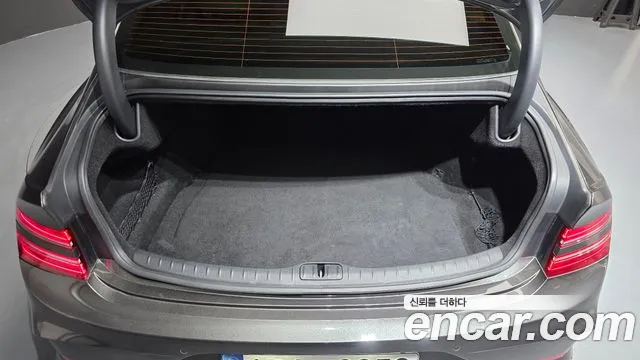 Genesis G80 RG3 — Фото автомобиля 24