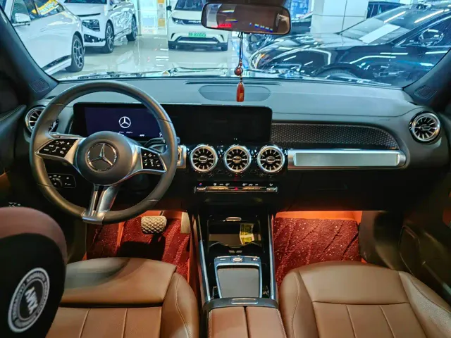 Mercedes-Benz GLB-Class — Фото автомобиля 7