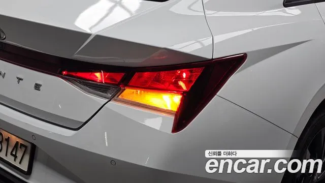Hyundai Avante CN7 — Фото автомобиля 8