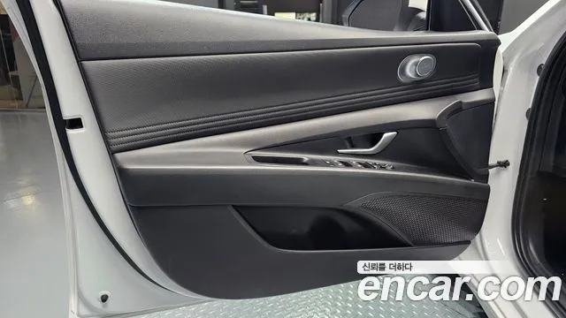 Hyundai Avante CN7 — Фото автомобиля 13