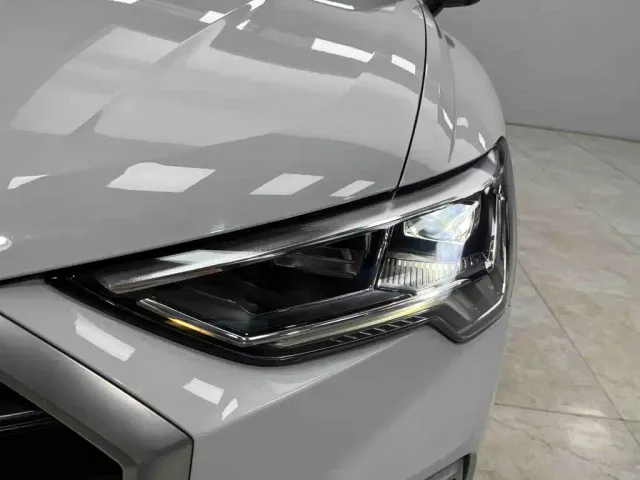Audi Q3 — Фото автомобиля 23