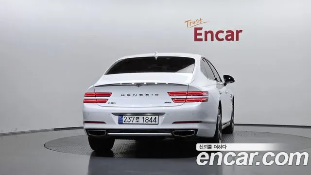 Genesis G80 RG3 — Фото автомобиля 4