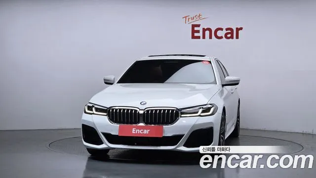 BMW 5 Series G30 — Фото автомобиля 3