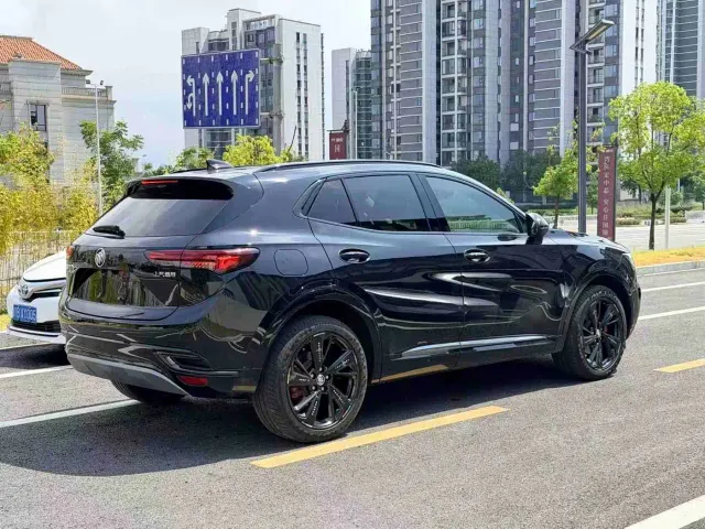 Buick Envision S — Фото автомобиля 9