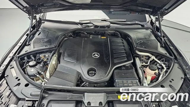 Mercedes-Benz S-Class W223 — Фото автомобиля 9