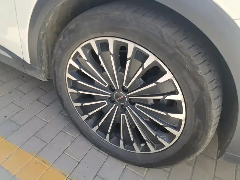 Exeed Yaoguang C-DM 2025 100 Long Range Pro FWD — Фото автомобиля 6