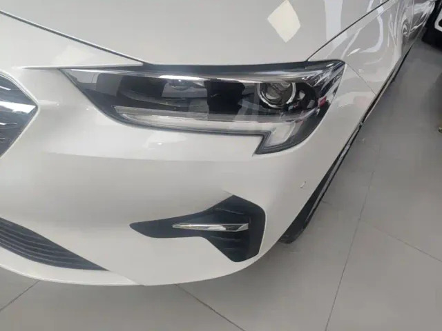 Buick Regal — Фото автомобиля 23