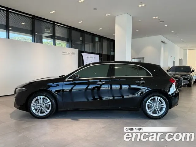 Mercedes-Benz A-Class W177 — Фото автомобиля 8