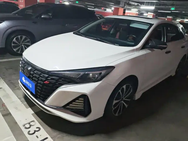 Фотография автомобиля — Changan Eado