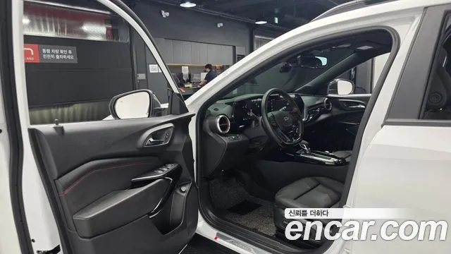 ChevroletGMDaewoo Trax Trax Кроссовер — Фото автомобиля 9
