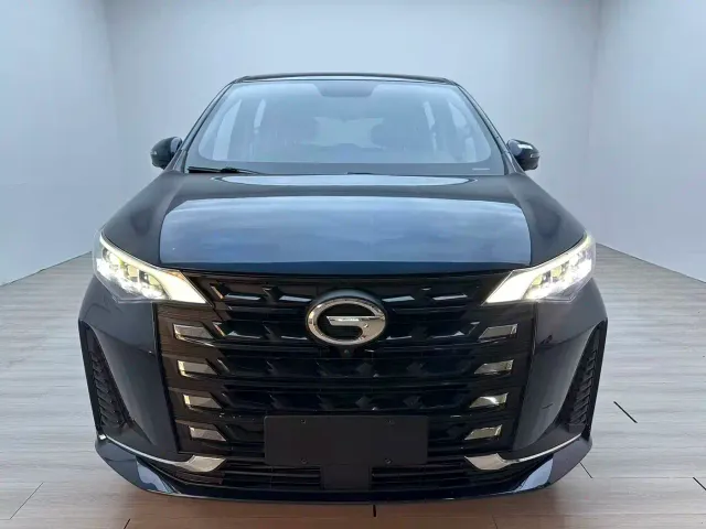 GAC Trumpchi M6 — Фото автомобиля 3
