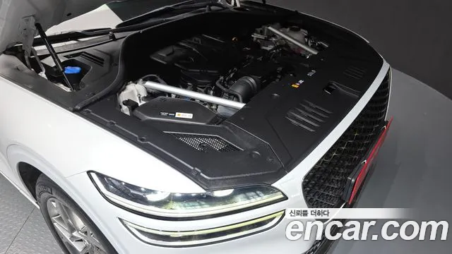 Genesis GV70 2.5T Бензин AWD — Фото автомобиля 6