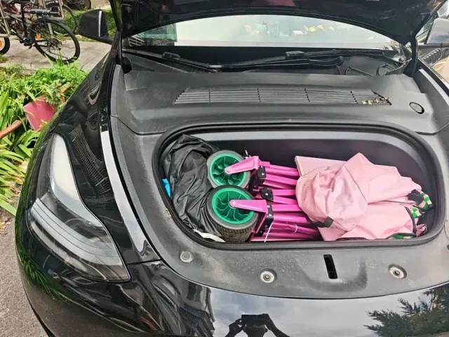 Tesla Model Y — Фото автомобиля 18