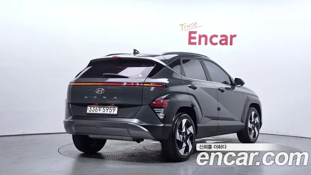 Hyundai Kona Kona (SX2) Бензин 1.6 турбо 2WD — Фото автомобиля 2