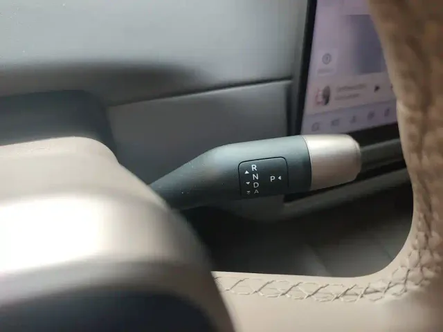 Li Auto i6 — Фото автомобиля 10