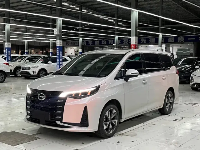 Фотография автомобиля — GAC Trumpchi M6