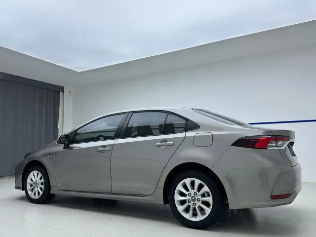 Toyota Corolla — Фото автомобиля 4