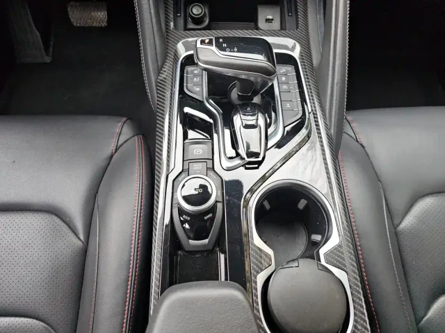 Maxus SAIC Maxus D90 Pro — Фото автомобиля 16