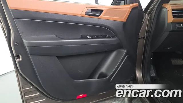 KG_Mobility_Ssangyong Musso Musso (Q300) Бензин 2.0 4WD — Фото автомобиля 23