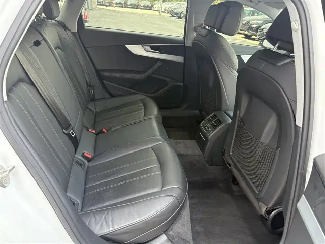Audi Audi A4L 2022 40 TFSI Luxury Dynamic — Фото автомобиля 8
