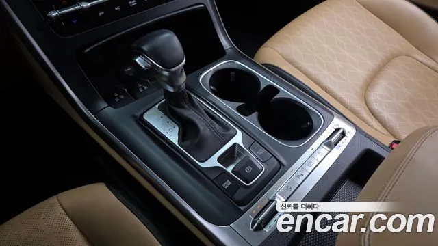 Kia Canival Carnival 4 поколение Дизель 9 мест Prestige — Фото автомобиля 9