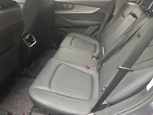 Chery Tiggo 8 — Фото автомобиля 16