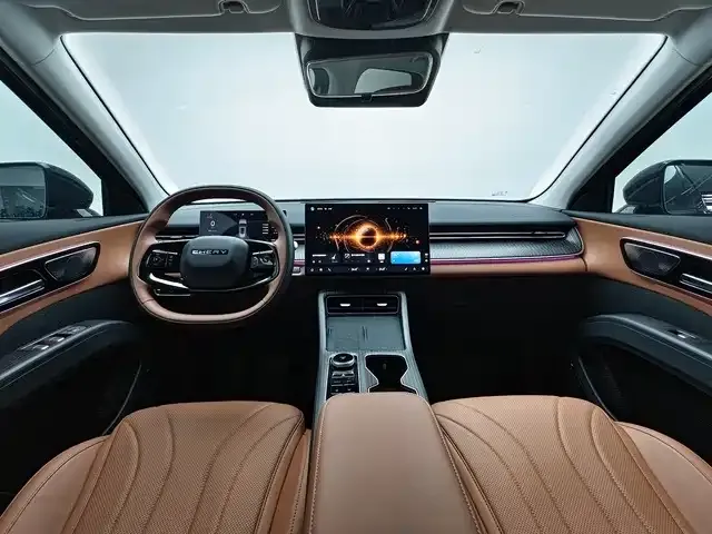 Chery Tiggo 8 — Фото автомобиля 6