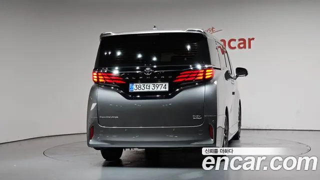 Toyota Alphard Generation 4 — Фото автомобиля 3