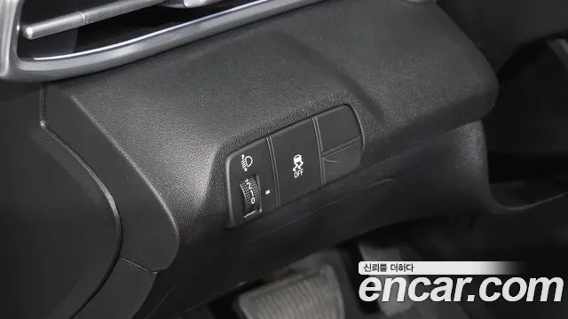 Hyundai Avante CN7 — Фото автомобиля 21