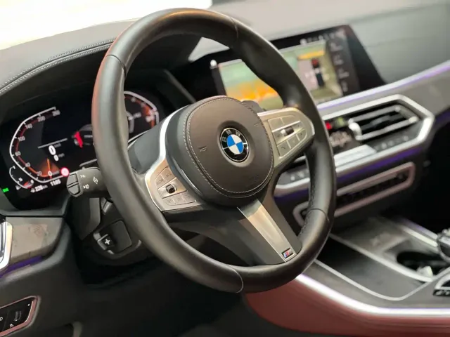 BMW X5 — Фото автомобиля 7