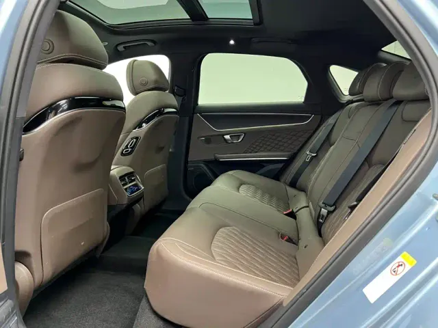 BYD Han — Фото автомобиля 15