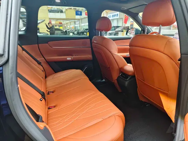 Changan Qiyuan Q07 — Фото автомобиля 20