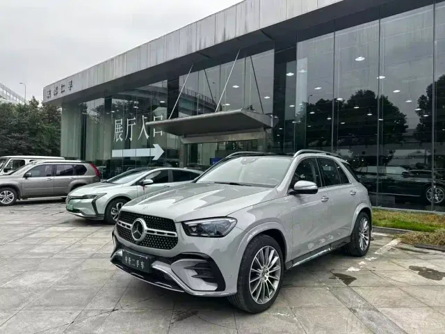 Mercedes-Benz GLE-Class — Фото автомобиля 4