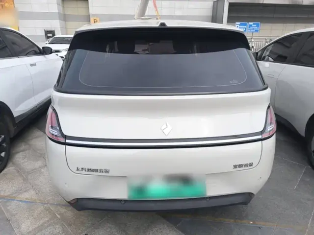 Baojun Cloud — Фото автомобиля 5