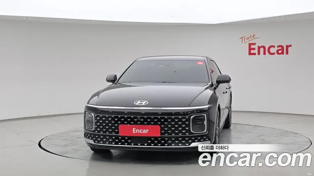 Hyundai Grandeur GN7 — Фото автомобиля 3
