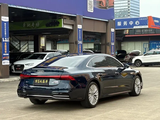 Audi A7L — Фото автомобиля 20