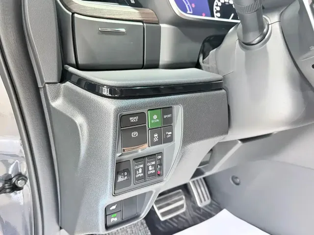 Honda Odyssey — Фото автомобиля 8