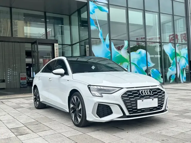 Audi A3 — Фото автомобиля 3