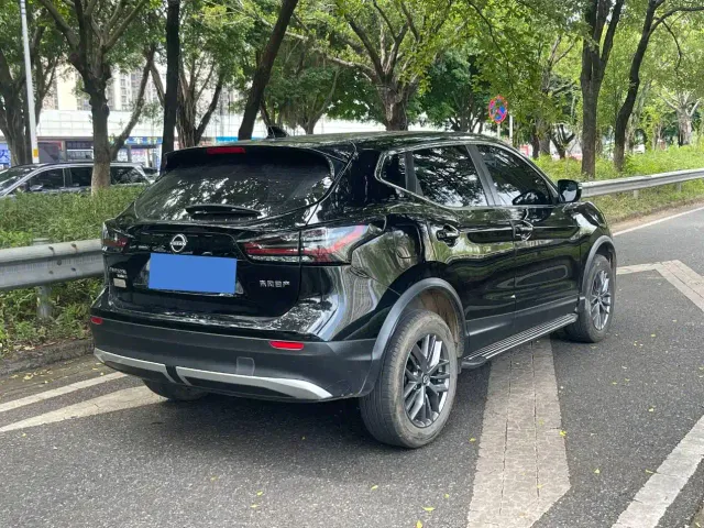 Nissan Qashqai — Фото автомобиля 9