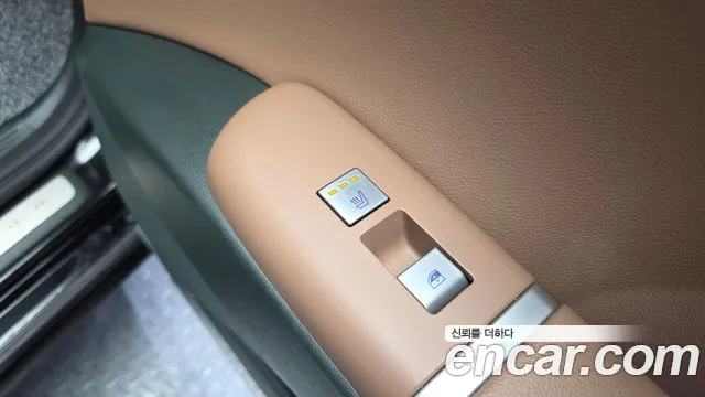 Hyundai Grandeur GN7 — Фото автомобиля 18